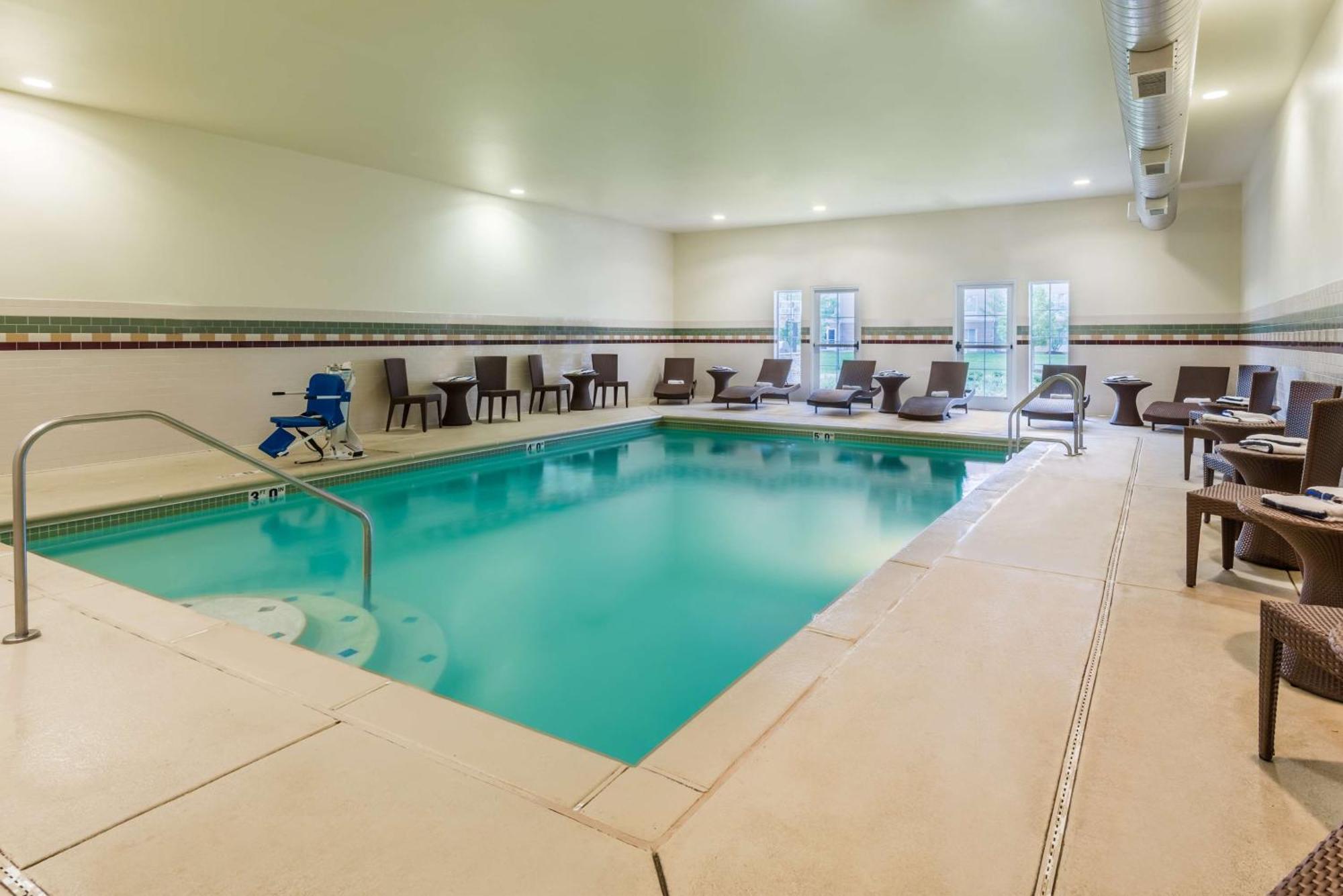Larkspur Landing Extended Stay Suites St Louis Riverport Maryland Heights Buitenkant foto